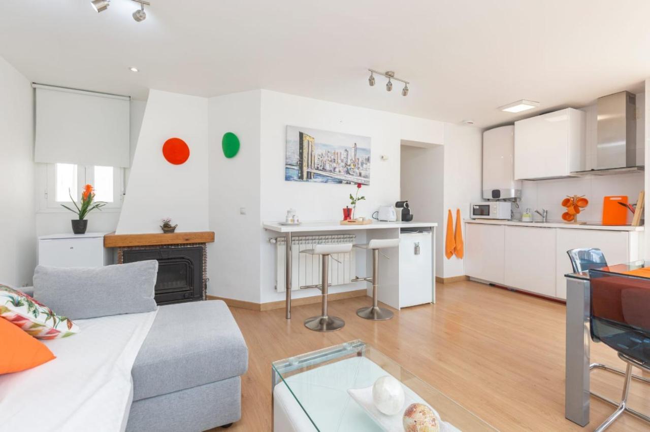 Apartamento Atico Las Letras - Alojamiento De Temporada Мадрид Екстер'єр фото
